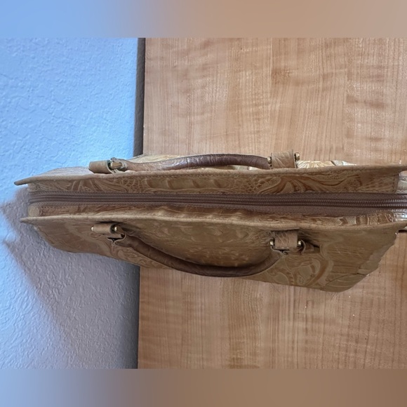 Brahmin Vintage Rare Floral Hand Tooled Tan Leather Handbag - Picture 9 of 11